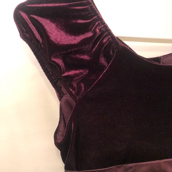 Never worn🌸Kids formal Dorissa burgundy dress - Picture 3 of 6